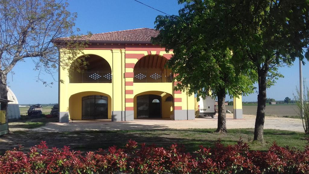 Corte Galvana Cento  Exterior foto